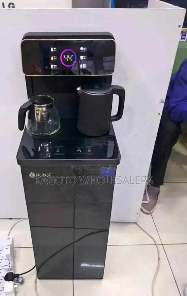 Nunix A3c Bottom Load Black Hot and Cold Dispenser N*3