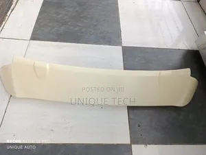 Sporty Rear Spoiler for Honda Fit( Durable Build)