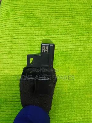 Ac Control Computer Number R4 For Toyota Crown Hybrid