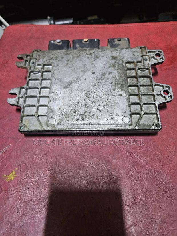Engine Control Unit Nissan Tiida, E11 No.Zc - thumbnail 2