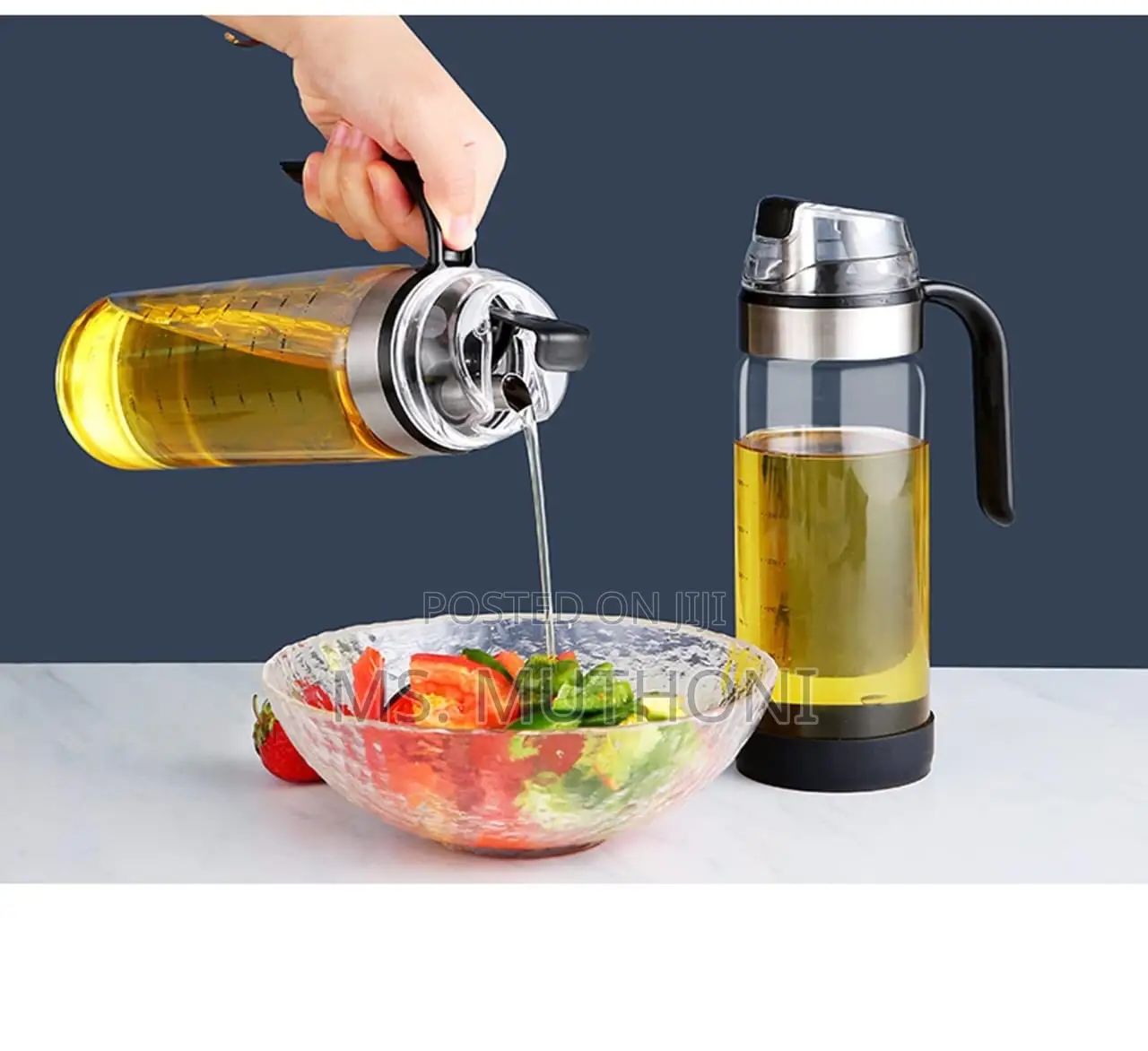 630ml Autoflip / Automatic Lid Opening Oil Dispenser*