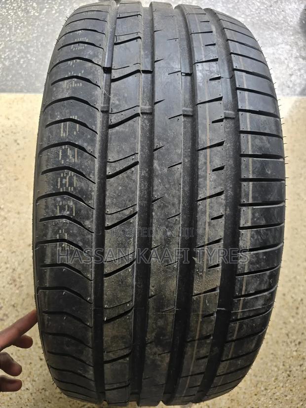 275/45r19 Goodard Tyre - thumbnail 2