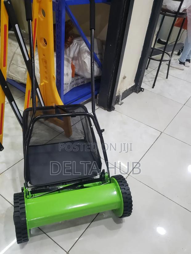 Cool Look Manual Lawn Mower - main view