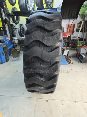 17.5 - 25 Road Hiker Industrial Tubetype Tire