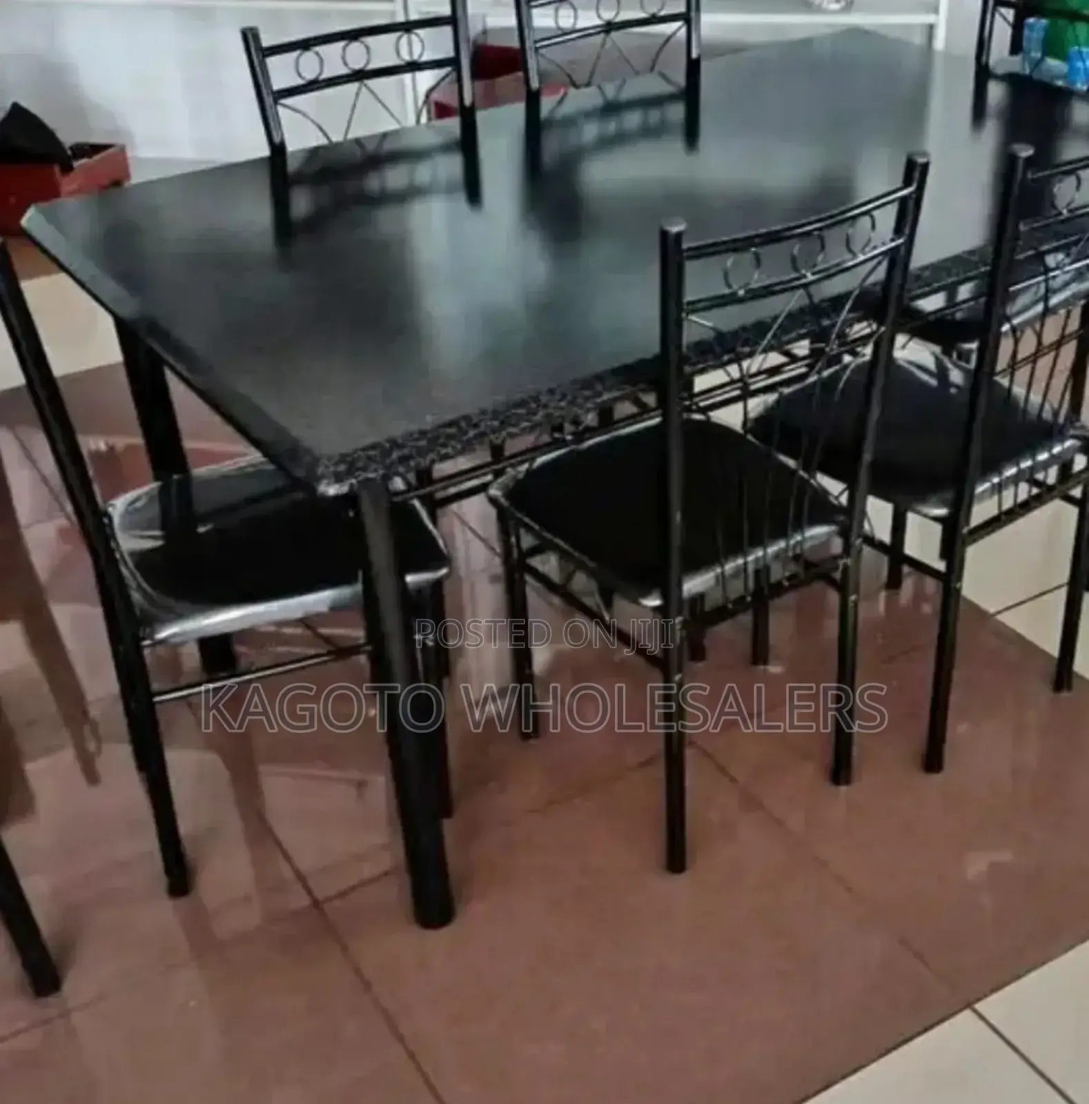 6 Sitter Dining Table Set /Black Design/Comfy *Dy-6t*