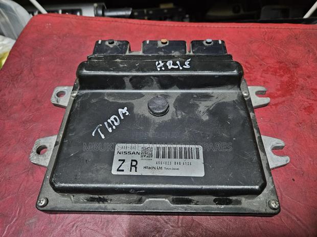 Engine Control Unit Hr15 Tiida
