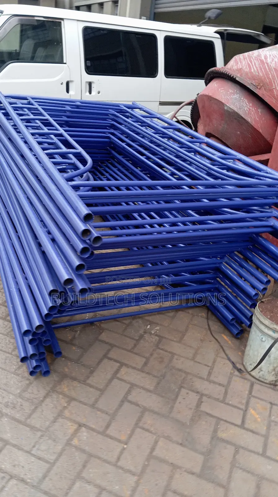 Building Scaffolding Ladder