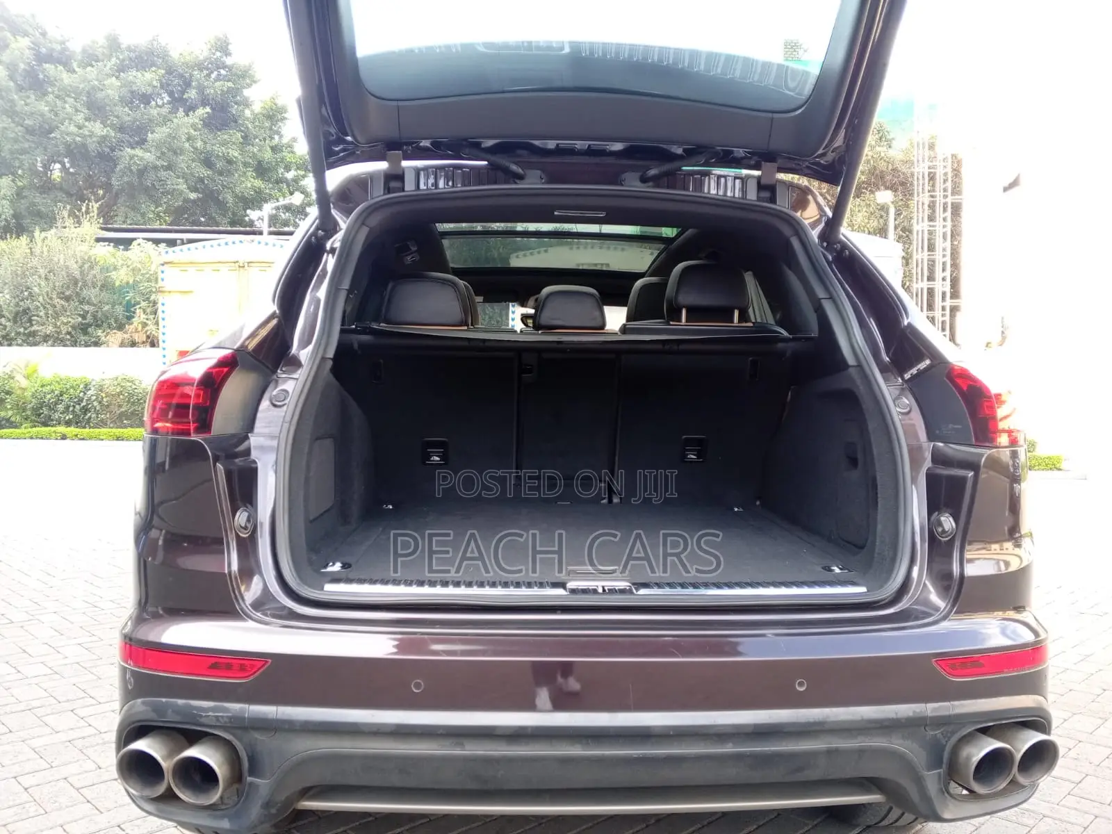 Porsche Cayenne 2016 Brown