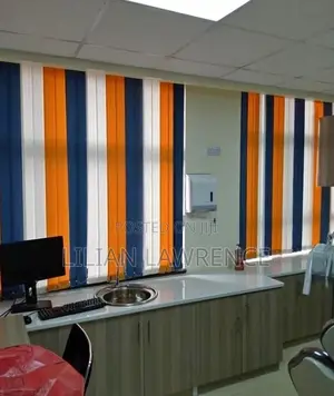 Nicely Blended Office Blinds