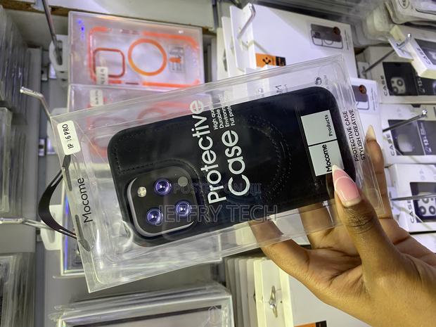 Moch iPhone 16 Pro Magsafe Leather Case,Built-in Stand - thumbnail 2