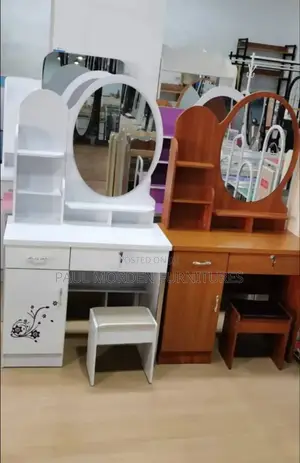 Vanity Dressers With Stool Stand (White)