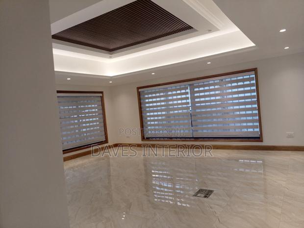 Vertical Blind - thumbnail 8