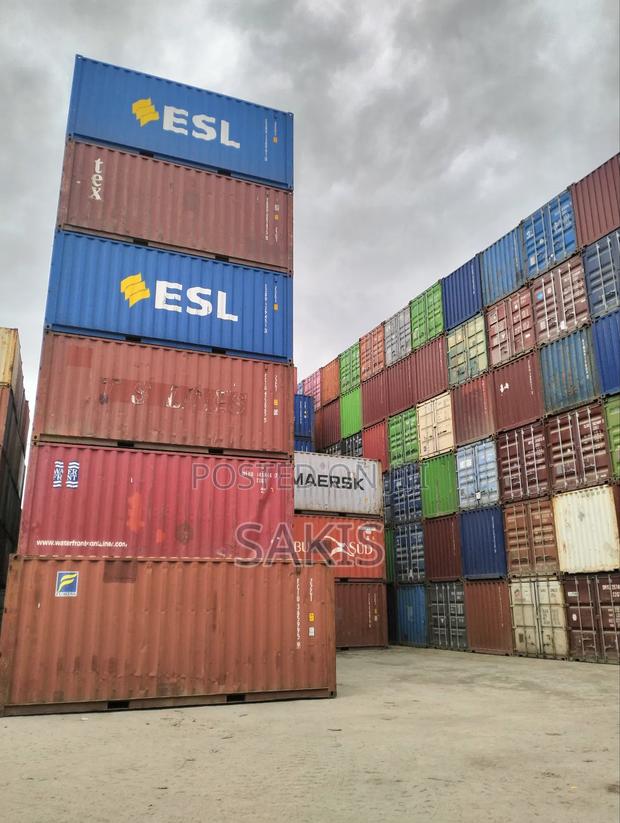 20ft Dry Shipping Containers - main view