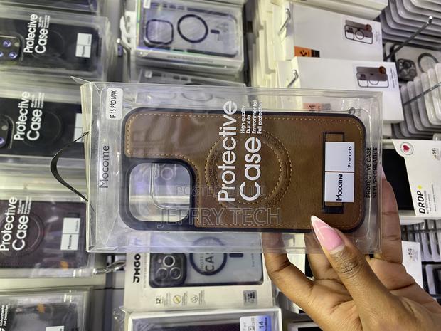 Wert iPhone 15 Pro Max Leather Magsafe Case With Stand - main view