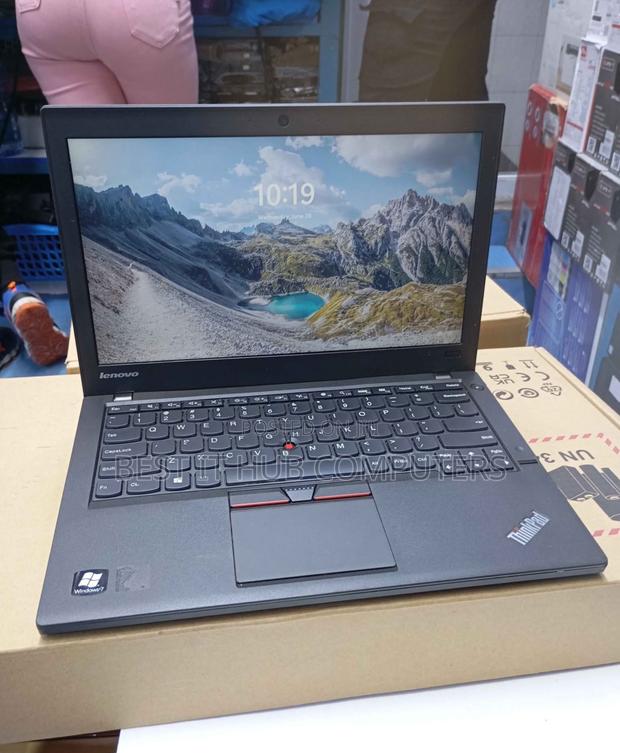 Laptop Lenovo ThinkPad X270 8GB Intel Core i5 SSD 256GB - thumbnail 4