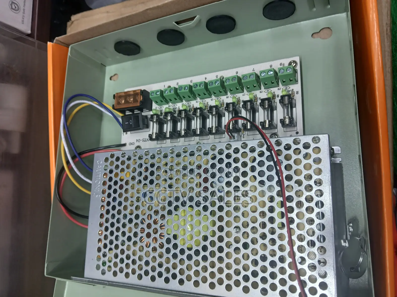 12v 10amps Closed Fused Power Supply