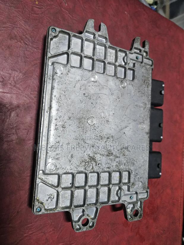 Engine Control Unit Nissan Note Hr15 - thumbnail 2
