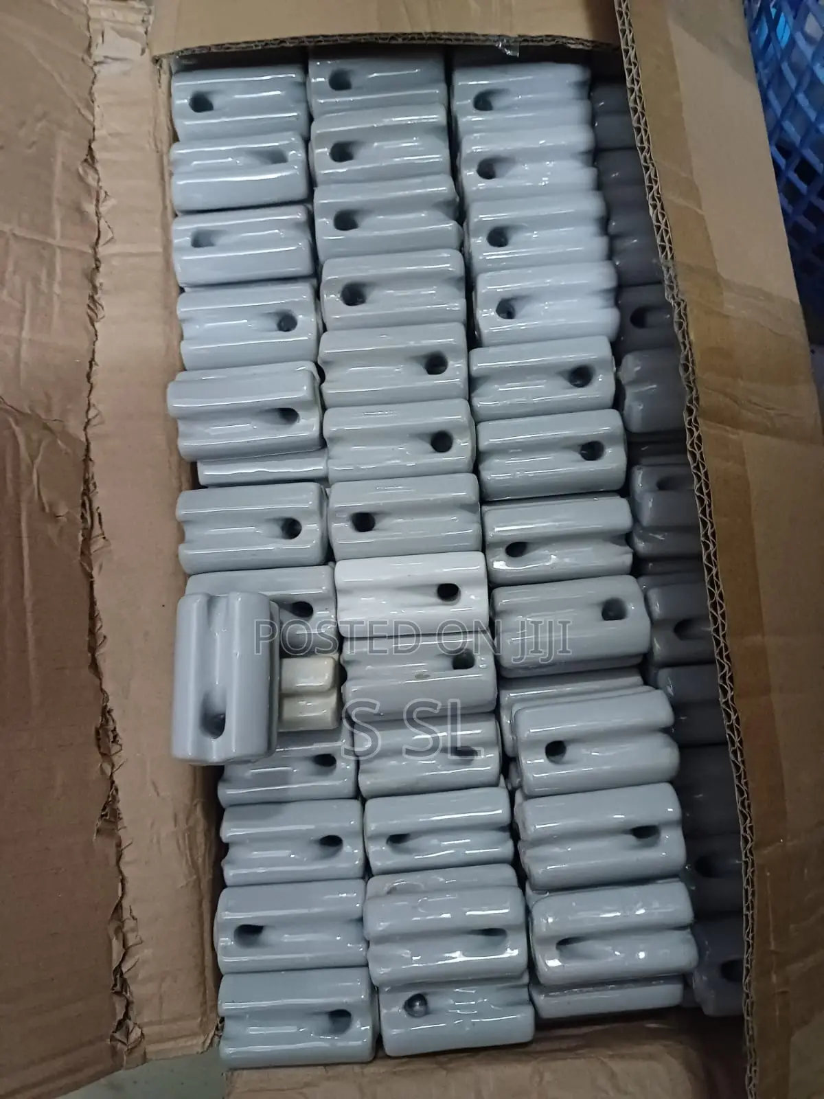 Porcelain Insulators for Electric Fence