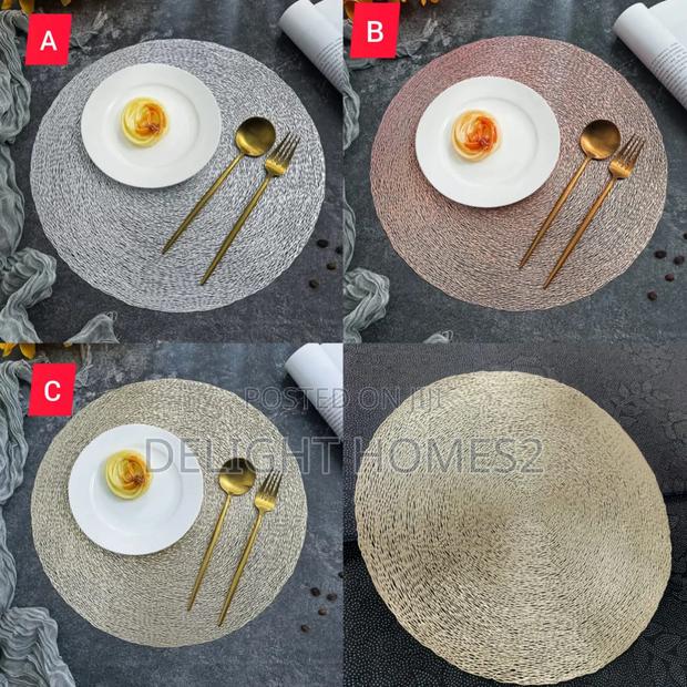 Non Woven Table Mats_esj