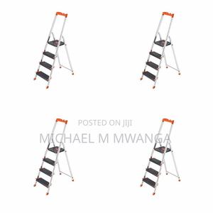 4 Step Aluminium Ladder - thumbnail 2