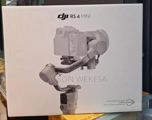 Dji Rs 4 Mini Handheld Gimbal Stabilizer - main view