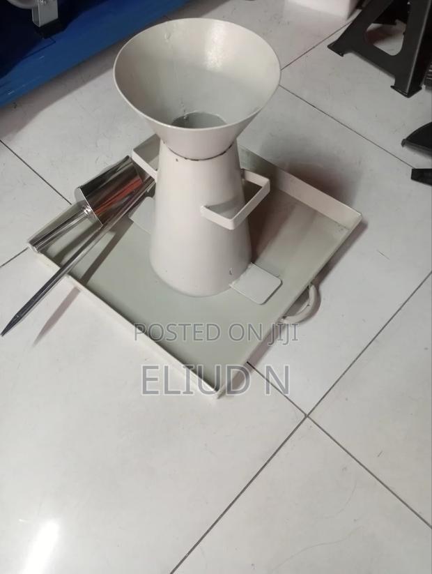 Concrete Slump Cone/Testing Clump Cone - main view