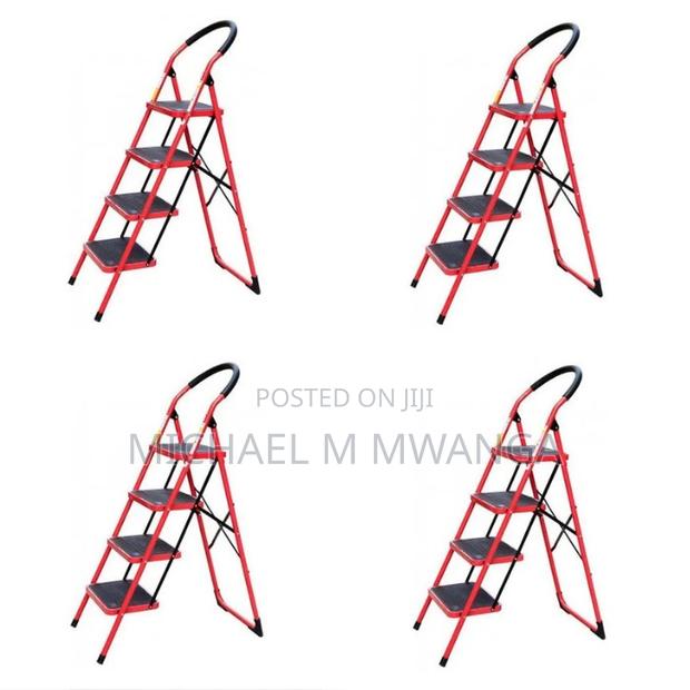 150kg 4-Step Aluminum Ladder - main view