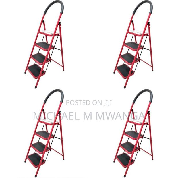 En131 Standard 4-Step Aluminum Ladder