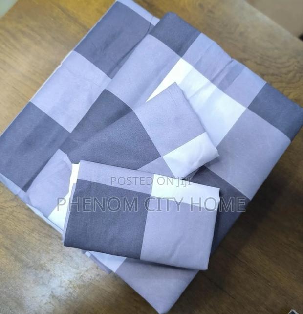 Patterned Quality Bedsheet Set