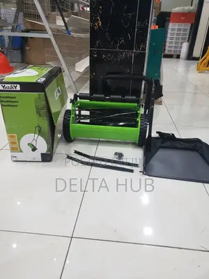 Master Reel Manual Lawn Mower