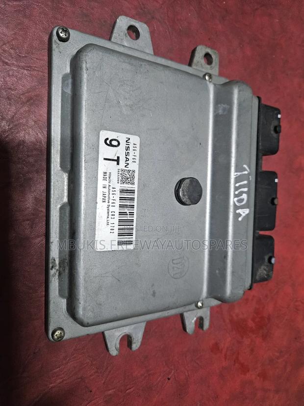 Engine Control Unit Nissan Tiida