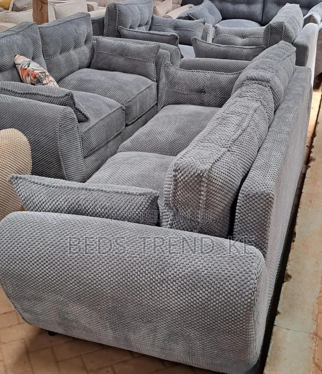 Classic Butterly Sofa 5 Seater 3,2
