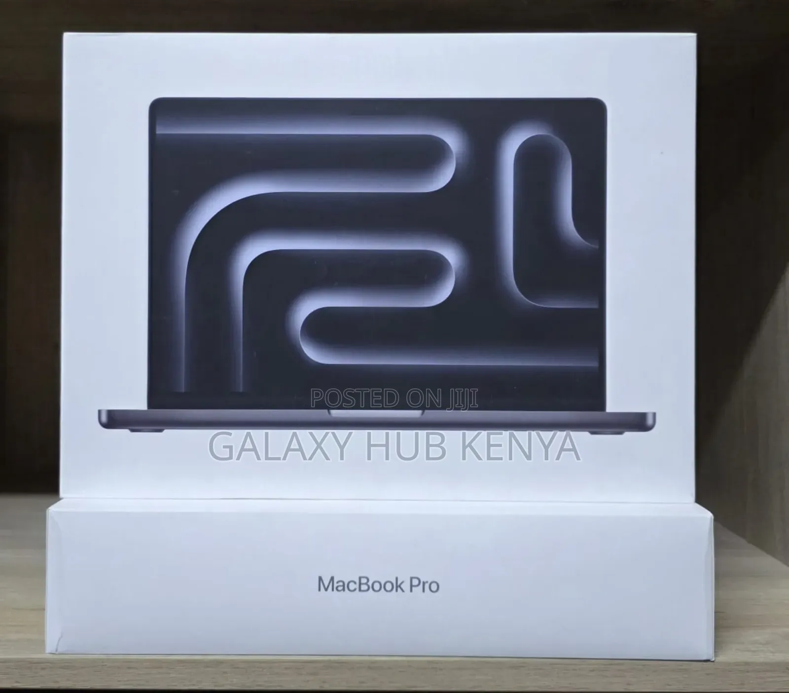 New Laptop Apple MacBook Pro 16GB Apple M4 SSHD+SSD 512GB