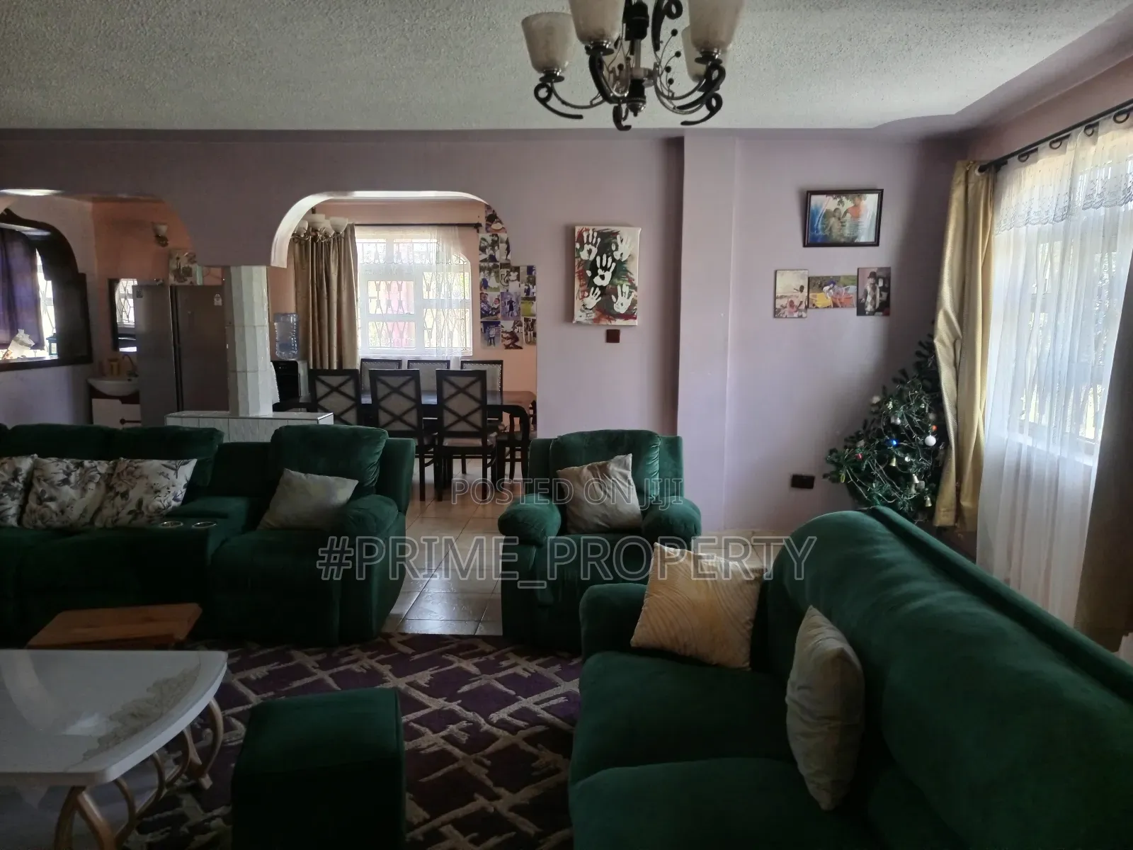 5bdrm Mansion in Kerwa, Zambezi/Sigona for sale