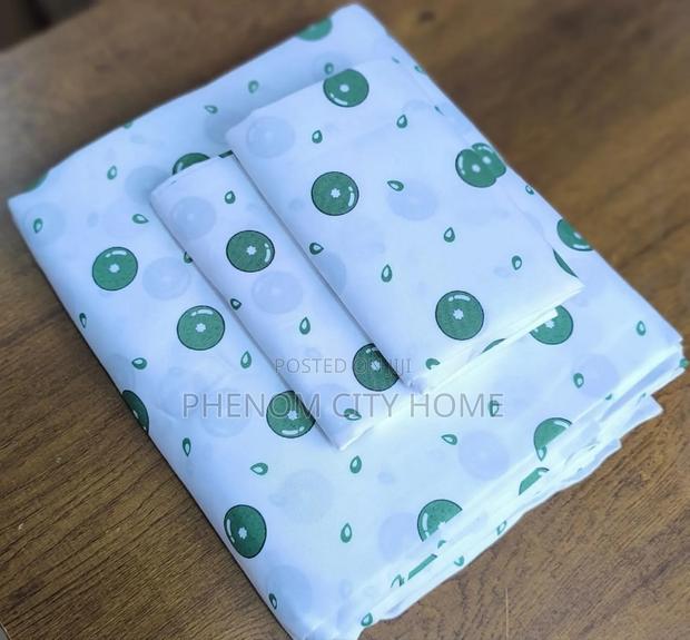 Pocket Friendly High Quality Bedsheet Set - thumbnail 3