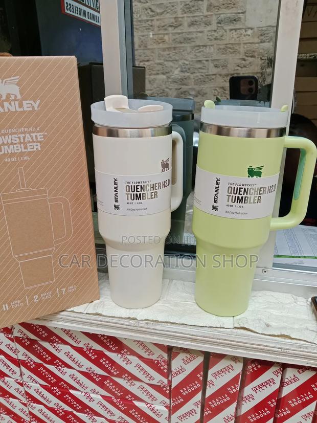 1.18ltr Stanley Adventure Quencher Travel Cup With Straw