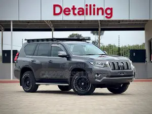Toyota Land Cruiser Prado 2018 Gray