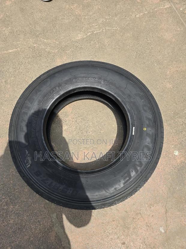 8.5r17.5 Fortune Tyre - thumbnail 3
