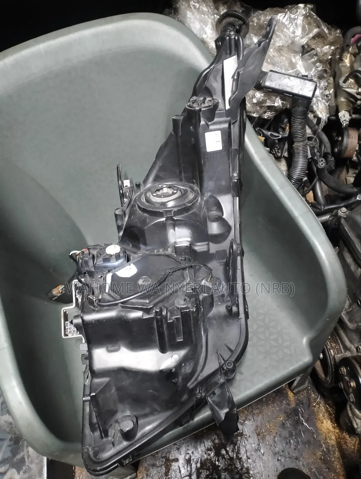 Headlamp Voxy New Model