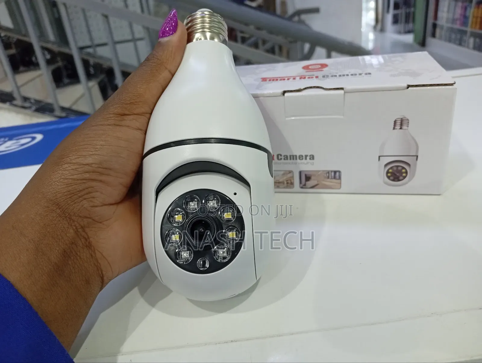 Single Lence Wifi Bulb CCTV Camera