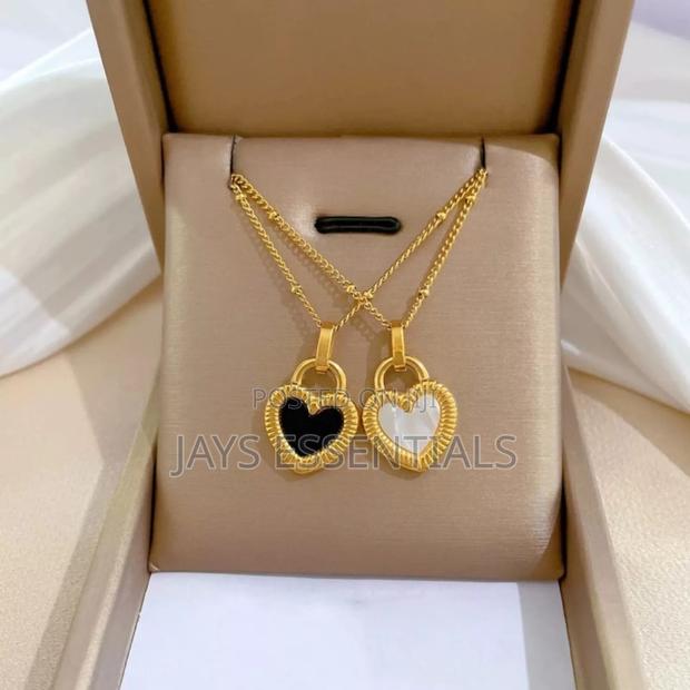 Reversible Stainless Steel Necklace and Earrings Set - thumbnail 10