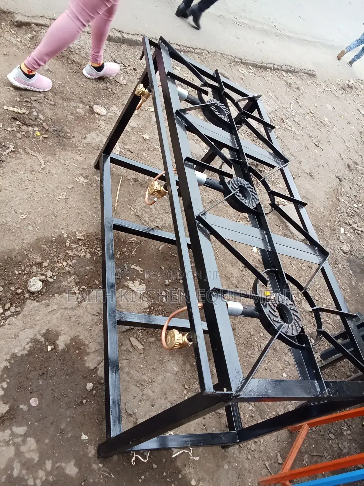 3 Burner Black Metal
