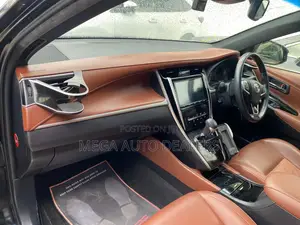 Toyota Harrier 2018 Black