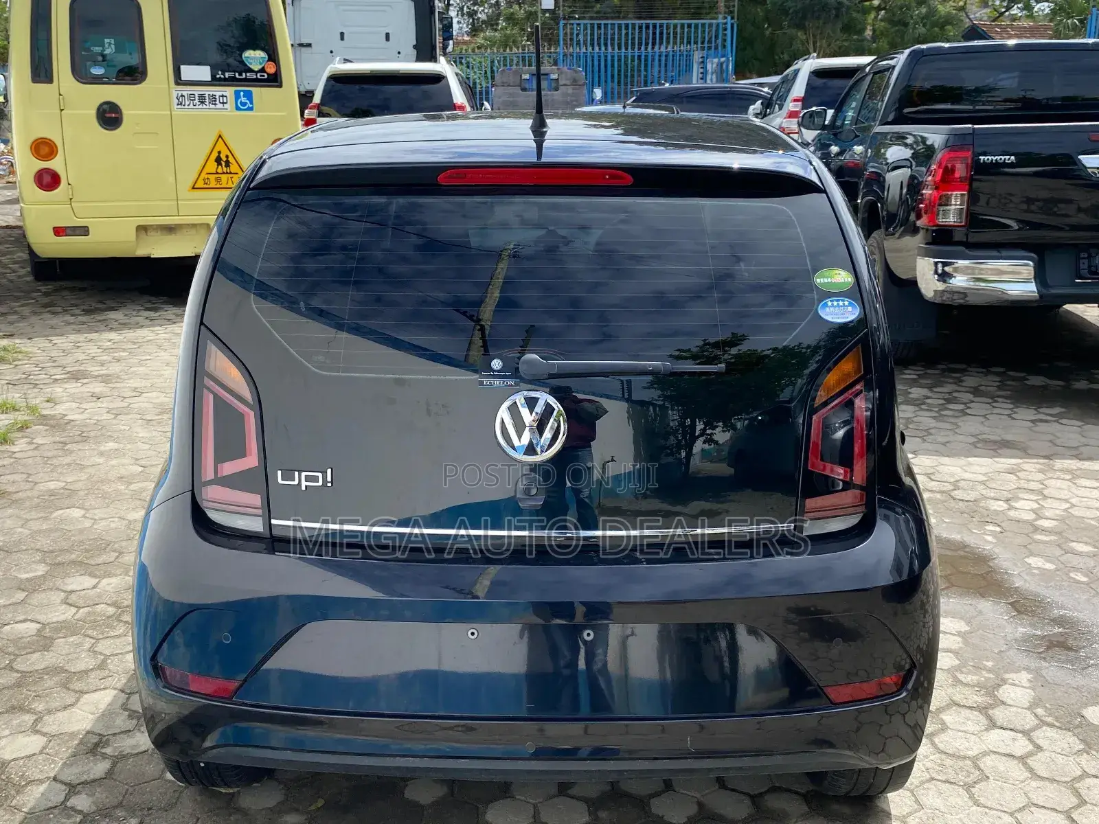 Volkswagen Up 2018 Black