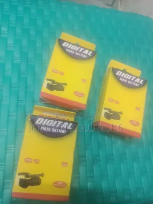 Extra Long Digital Video Battery for Np-F550/F570