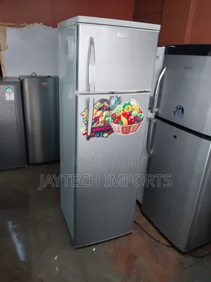 Clean and Legit Ex-Uk Fridge
