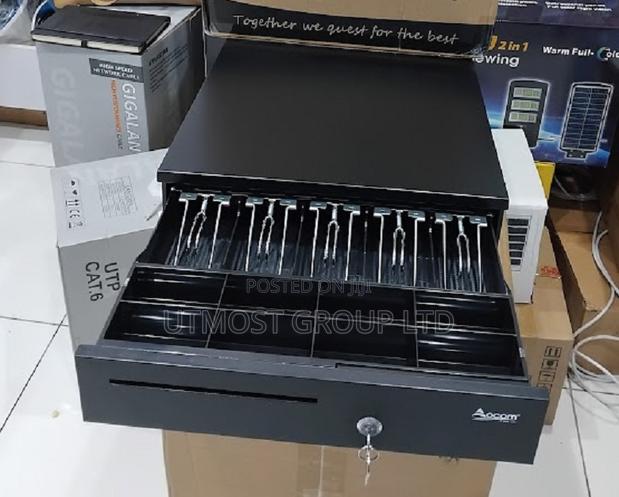 (Cash Drawer Gs-405d Very Good With Quality and Durability)