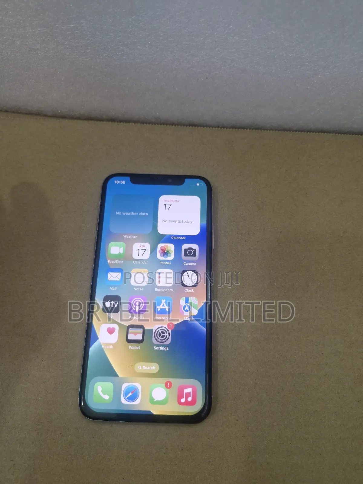 Apple iPhone X 256 GB White