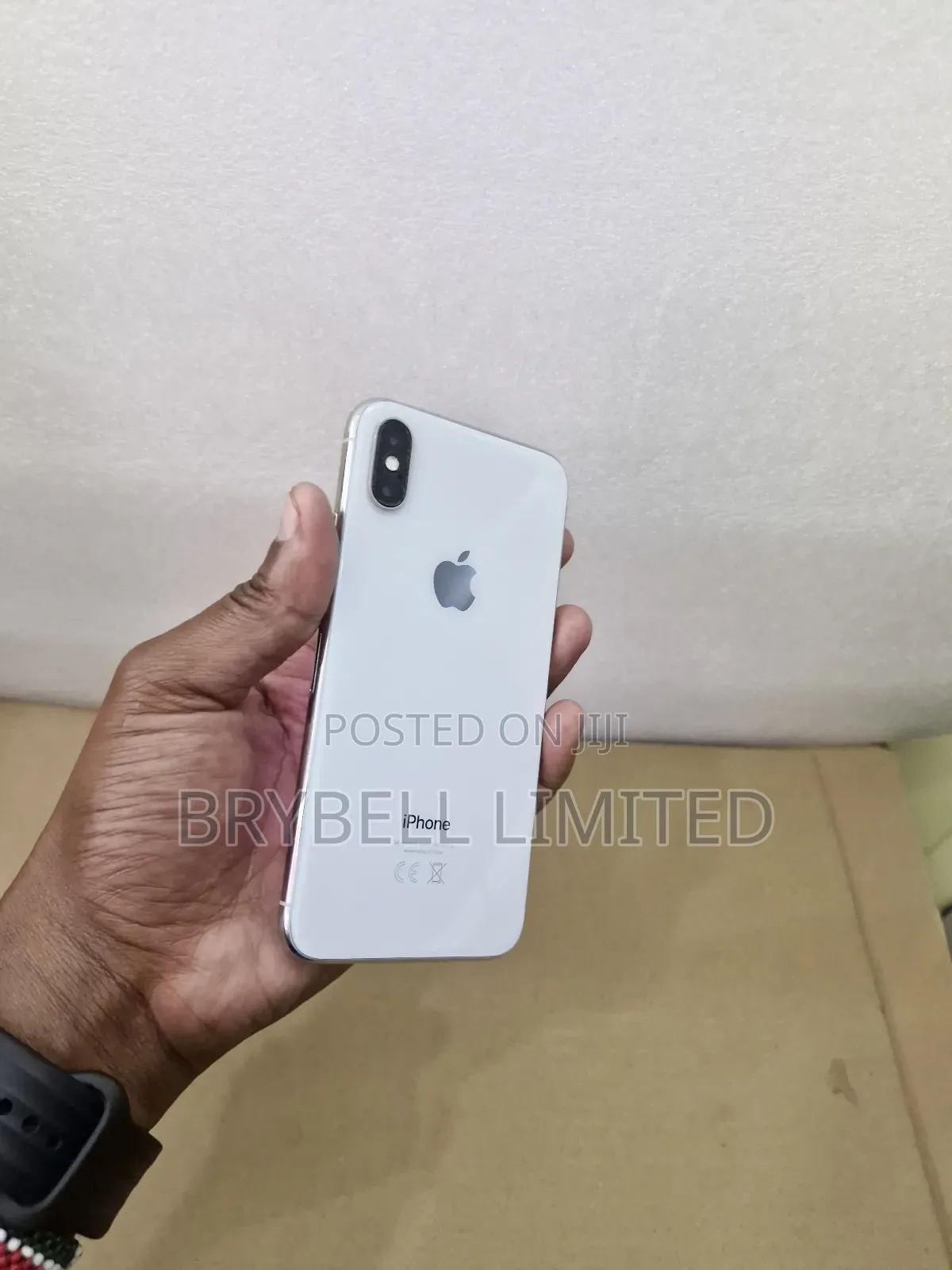 Apple iPhone X 256 GB White