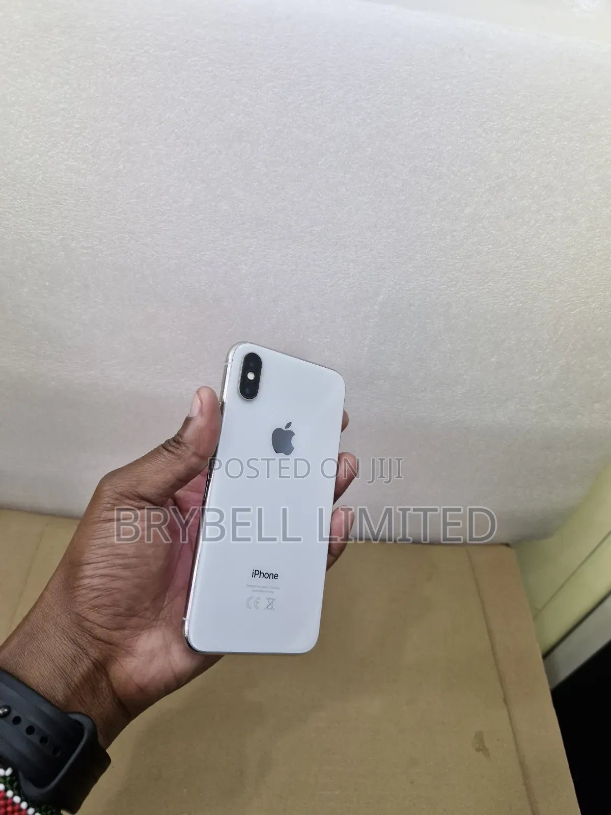 Apple iPhone X 256 GB White